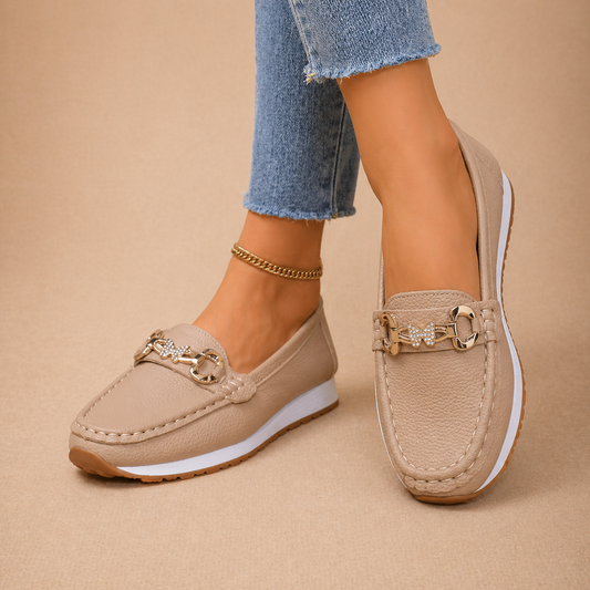 Carmen | Mocasines casuales con hebilla de mariposa