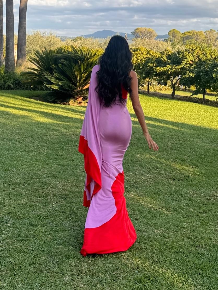Ivonne | Vestido largo drapeado de un hombro