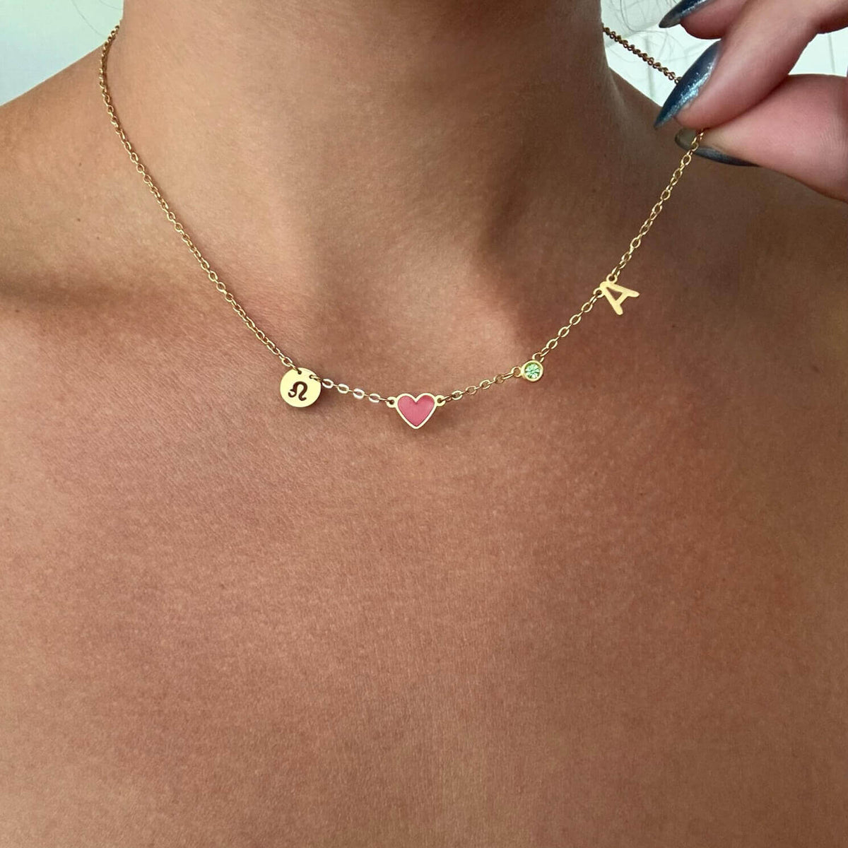 Amanda | Collar con inicial, piedra de nacimiento y signo zodiacal