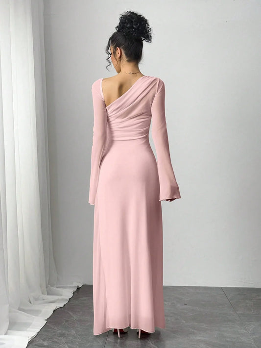 Adela | Vestido largo de tul con hombro asimétrico