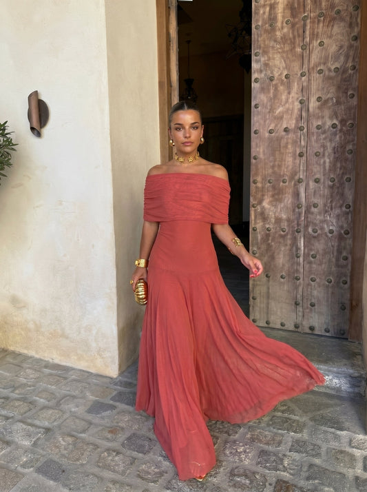 Brenda | Vestido midi de línea limpia