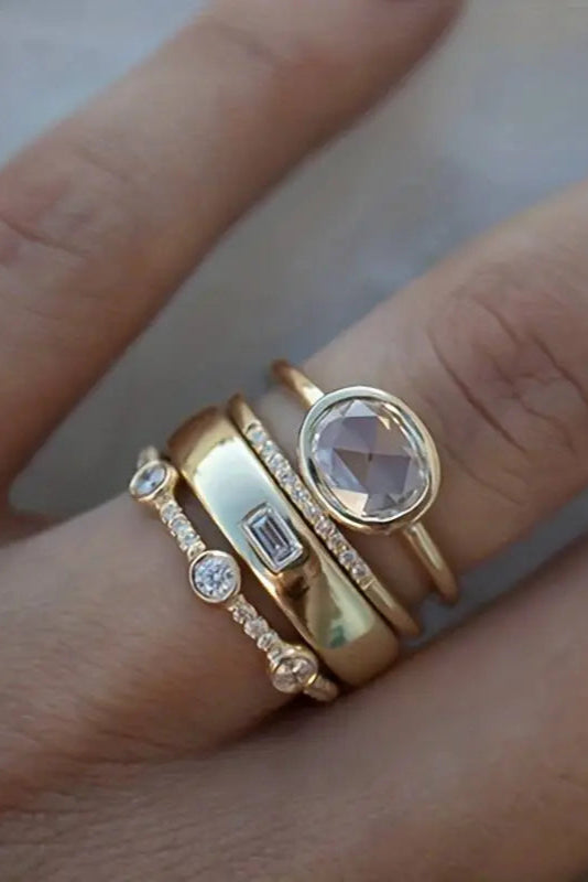 Benedetta | Anillo vintage de oro y circonita