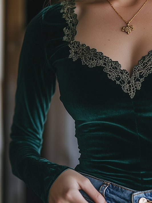 Julieta | Camisa de terciopelo con encaje