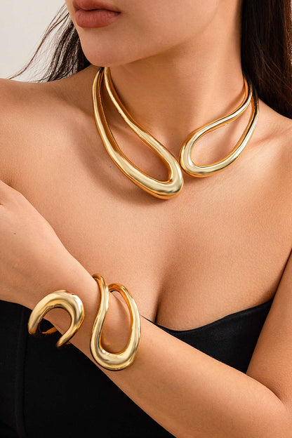 Stella | Pulsera asimétrica recortada