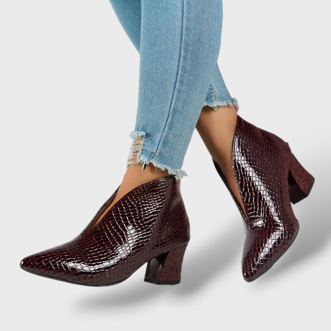 Vivianne | Botines texturizados con tacón medio