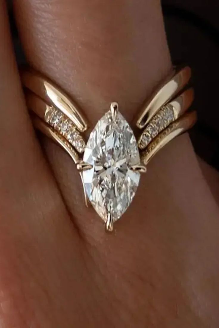 Gloria | Anillo de oro gota real