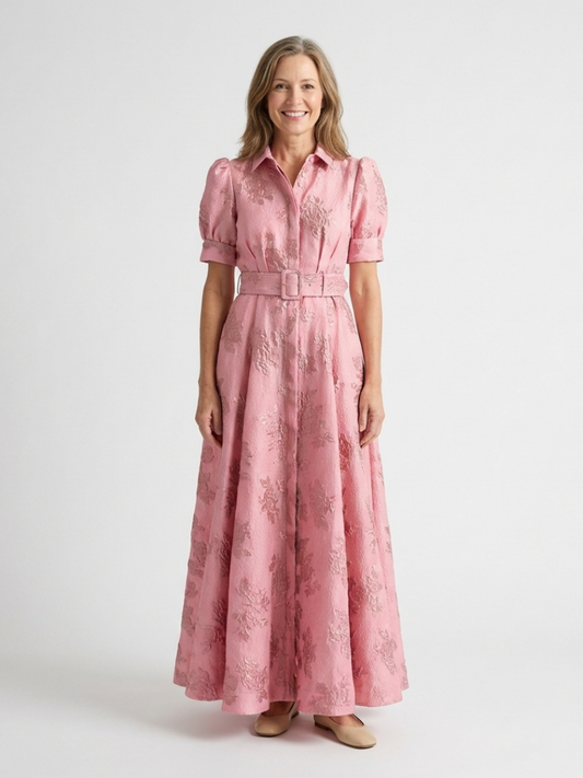 Kira | Vestido camisero largo de manga corta con cinturón y estampado floral en relieve