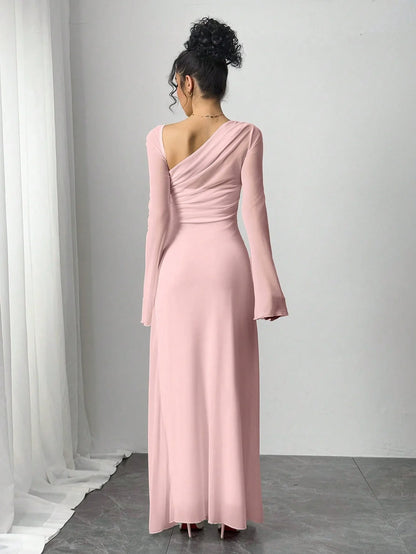 Adela | Vestido largo de tul con hombro asimétrico