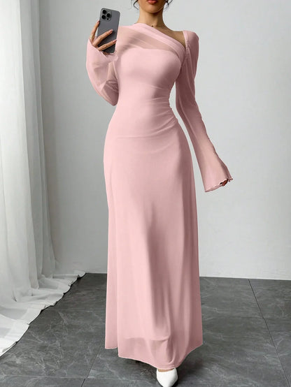 Adela | Vestido largo de tul con hombro asimétrico