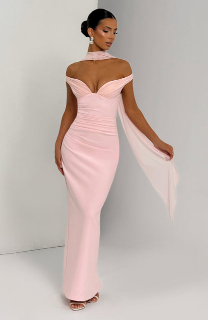 Abigail | Vestido largo de crepé con escote Bardot en rosa