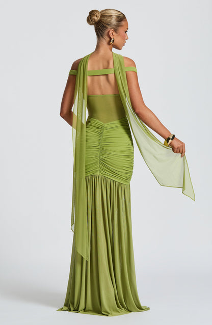 Alaia | Vestido largo de malla con escote Bardot en verde oliva