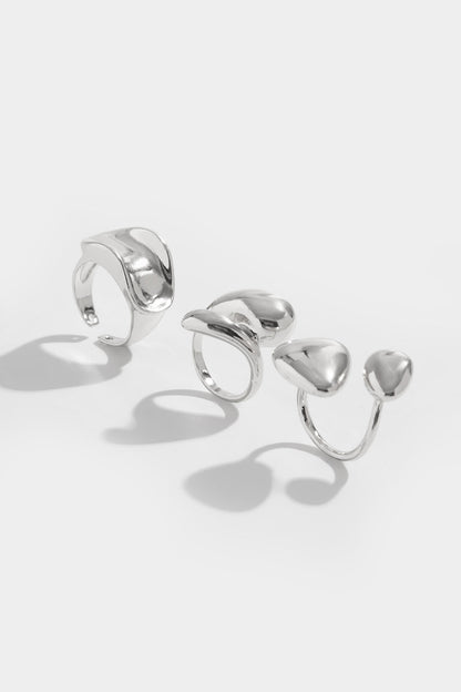 Loreta | Anillos metálicos irregulares