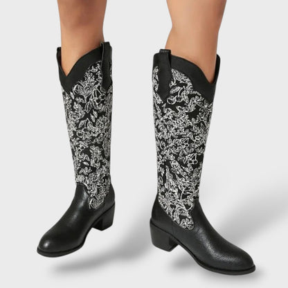Carolina | Botas elegantes bordadas con tacón cuadrado