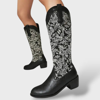Carolina | Botas elegantes bordadas con tacón cuadrado