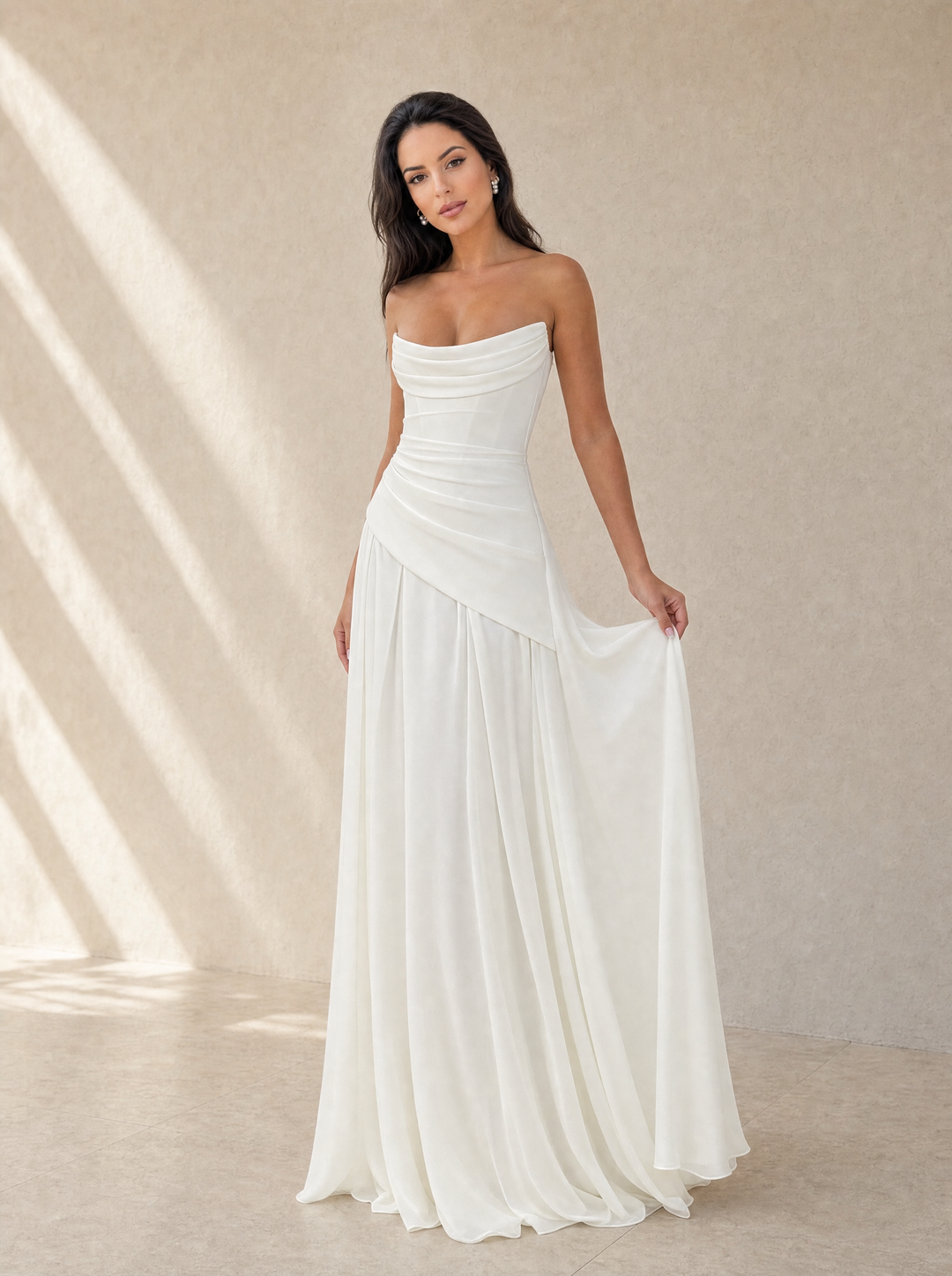 Patricia | Vestido largo de gasa con escote drapeado en marfil