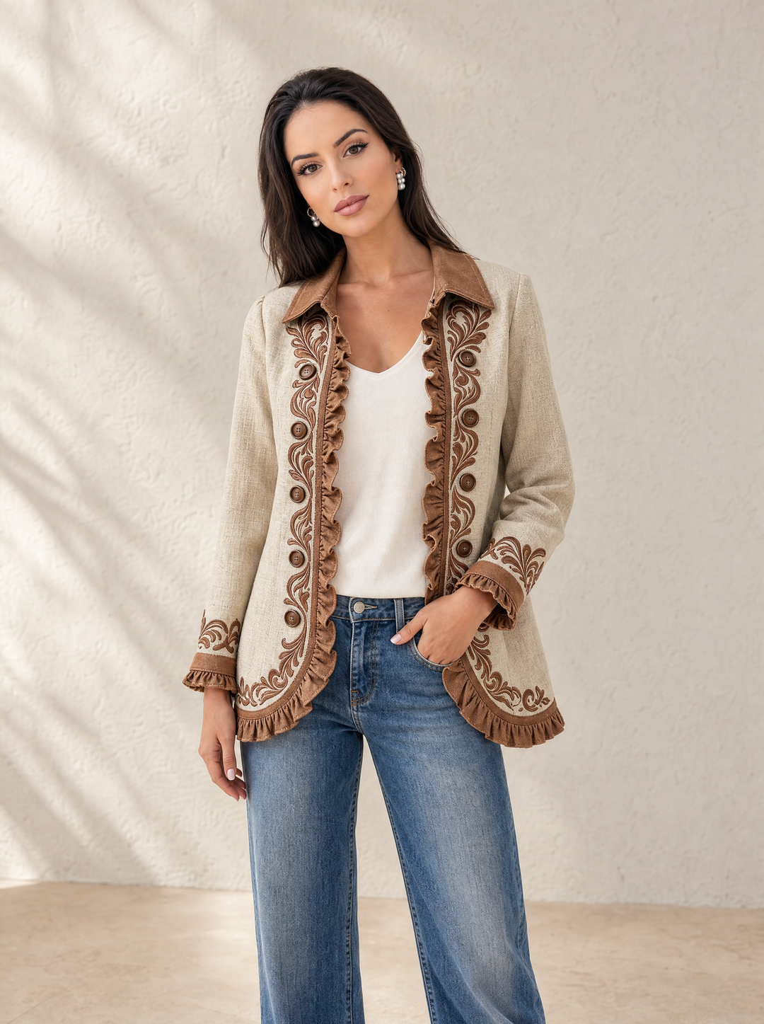 Silvia | Saco floral bordado con volantes