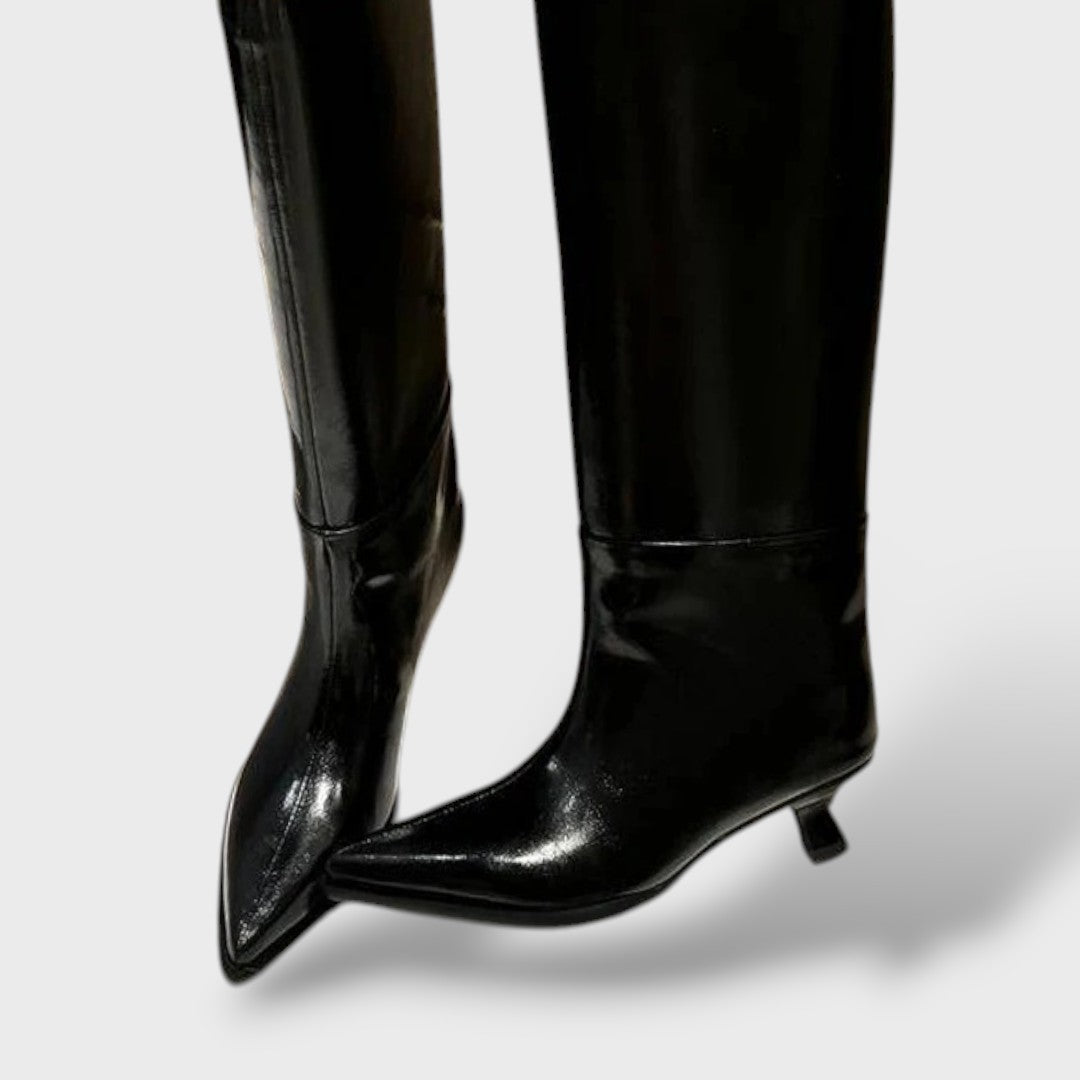 Cristina | Botas altas de piel con tacón bajo